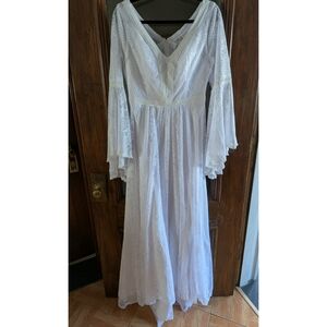 Lace Bell Sleeve Wedding Dress